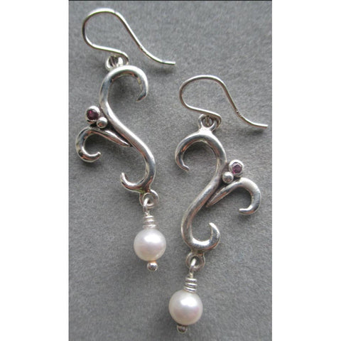 Richelle Leigh Sterling Silver Swirl Rhodolite Garnet & Pearl Earrings ER99SSG Artistic Designer Handcrafted Jewelry