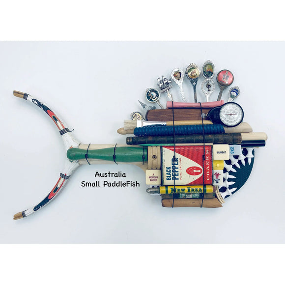 https://www.sweetheartgallery.com/cdn/shop/collections/Australia-Small-Ping-Pong-PaddleFish-with-Spoons-Fin-Sculptural-Fish-Wall-Art-by-Artists-Stephen-and-Raenette-Palmer-Running-Dog-Studios_580x.jpg?v=1607865193