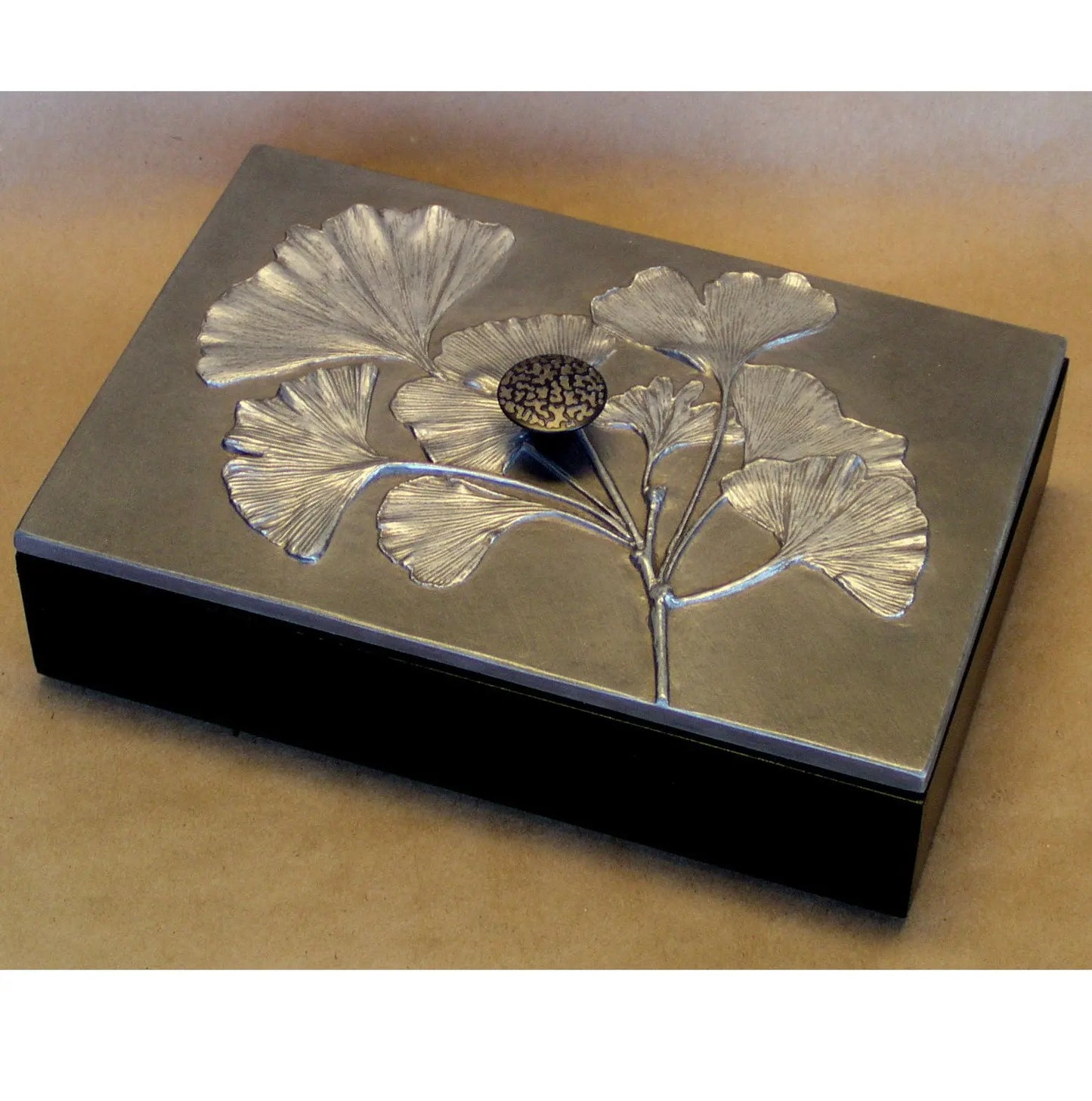 Blindspot Gingko box 6 x 9