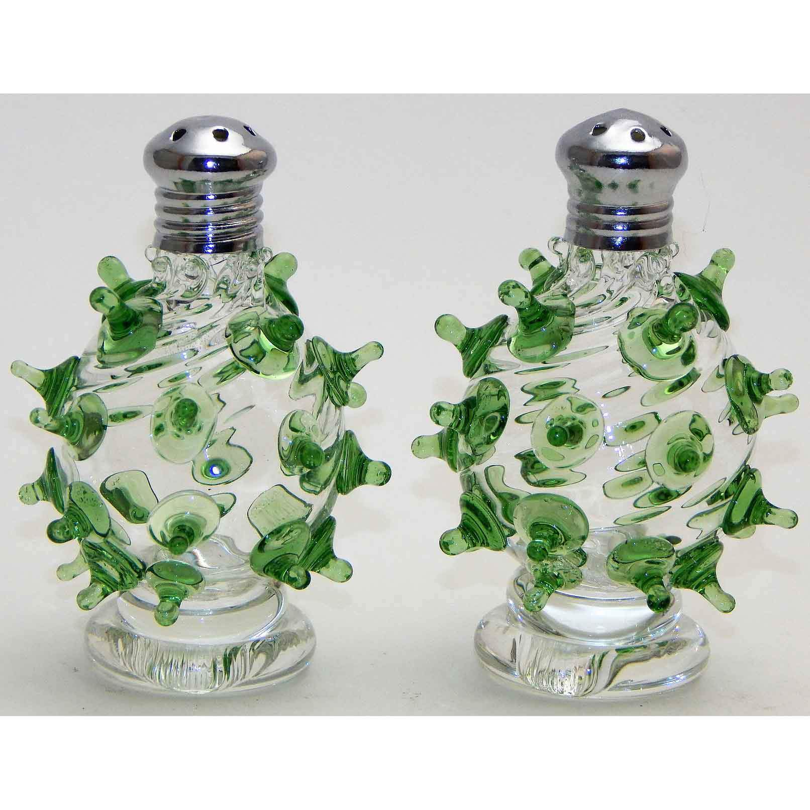 Four Sisters Art Glass Green Poking Ball Blown Glass Salt and Pepper Shaker 201 Artistic Glass Salt and Pepper Shakers