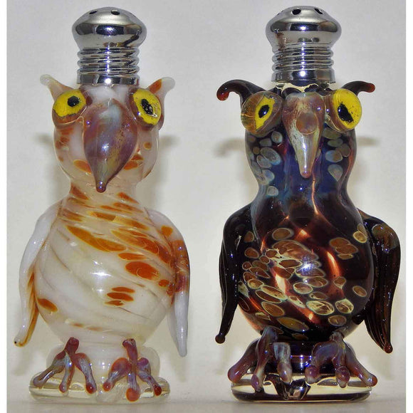 Four Sisters Art Glass Owls Blown Glass Salt and Pepper Shaker 258 Artistic Glass Salt and Pepper Shakers