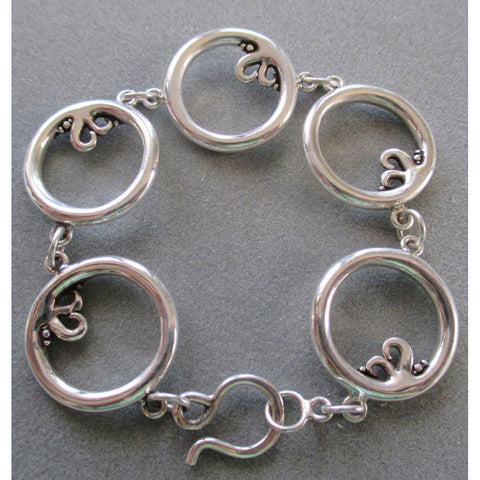 Richelle Leigh Sterling Silver Chunky Circle Link Bracelet BL34SS Artistic Designer Handcrafted Jewelry