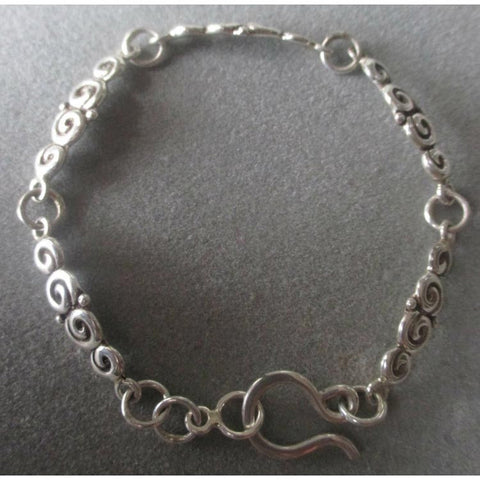 Richelle Leigh Sterling Silver Spiral Link Bracelet BL33SS Artistic Designer Handcrafted Jewelry