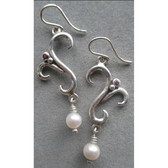 Richelle Leigh Sterling Silver Swirl Rhodolite Garnet & Pearl Earrings ER99SSG Artistic Designer Handcrafted Jewelry