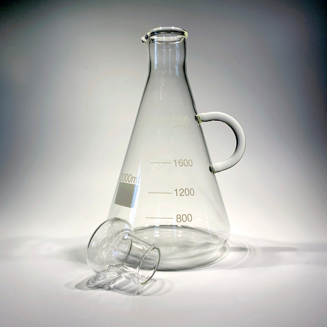https://www.sweetheartgallery.com/cdn/shop/products/Sage-Studios-Glass-Science-Fair-Pitcher-Artistic-Functional-Art-Glass-Pitchers_ca245dc6-1760-43dd-a40d-6df6b7802ba9.jpg?v=1657985948