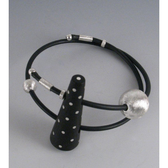 Suzanne Linquist Red Circle Metals Bracelet 12B3, Artistic Artisan Designer Jewelry